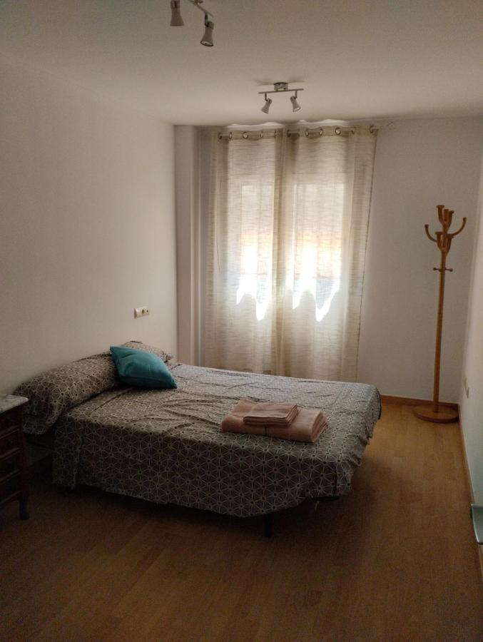 Apartamentos Canana De Vega Flix Екстериор снимка